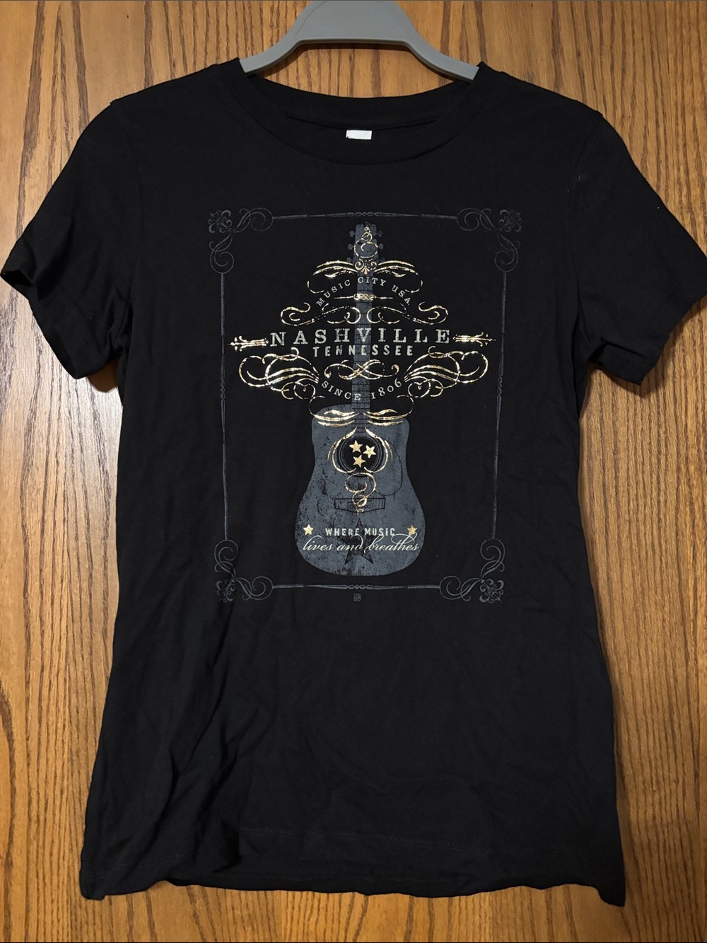 Nashville Tennessee Black Graphic Tee